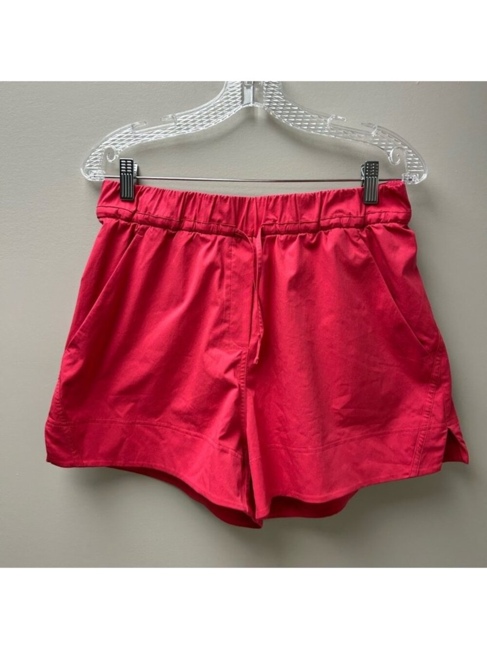 Lululemon Women’s Stroll At Sun Down‎ Pink Tie Up Shorts